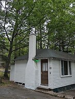 Hinckleys Dreamwood Cottages