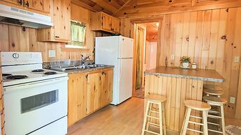 Hinckleys Dreamwood Cottages