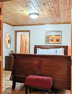 Hinckleys Dreamwood Cottages