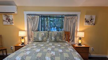 Hinckleys Dreamwood Cottages