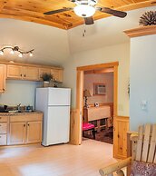 Hinckleys Dreamwood Cottages