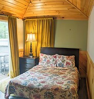 Hinckleys Dreamwood Cottages