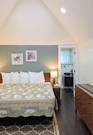 Hinckleys Dreamwood Cottages