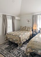 Hinckleys Dreamwood Cottages