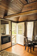 Hinckleys Dreamwood Cottages