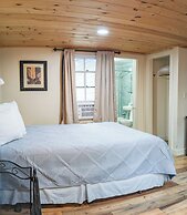 Hinckleys Dreamwood Cottages