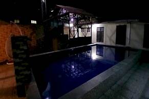 OYO 93861 Adinda Guest House Syariah