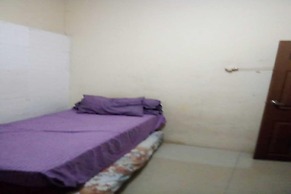 OYO 93863 Dv Homestay Syariah Genteng