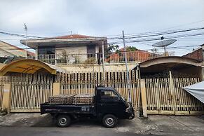 OYO 93863 Dv Homestay Syariah Genteng