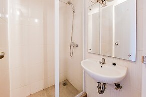 Cozy And Simply Look 2Br 19 Avenue Apartment