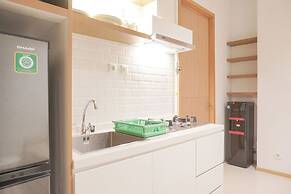 Nice And Comfort 1Br At 25Th Floor Samara Suites Apartment