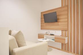 Nice And Comfort 1Br At 25Th Floor Samara Suites Apartment