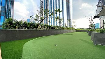 Nice And Comfort 1Br At 25Th Floor Samara Suites Apartment