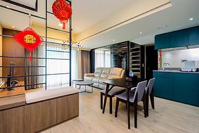 Nice And Elegant 1Br At The Kensington Royal Suites Apartment