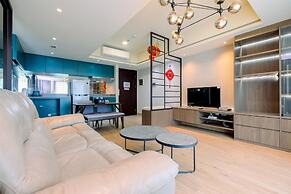 Nice And Elegant 1Br At The Kensington Royal Suites Apartment