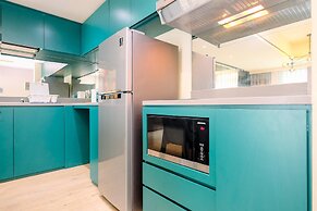 Nice And Elegant 1Br At The Kensington Royal Suites Apartment