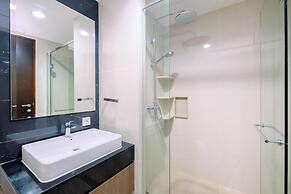 Nice And Elegant 1Br At The Kensington Royal Suites Apartment
