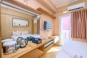 Fancy And Nice Studio (No Kitchen) At Green Pramuka City Apartment