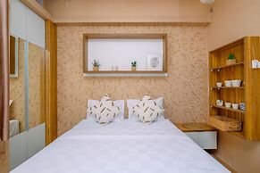 Fancy And Nice Studio (No Kitchen) At Green Pramuka City Apartment