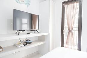 Nice And Elegant Studio At Transpark Cibubur Apartment