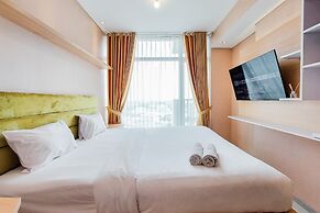 Homey And Modern Studio At Tree Park City Cikokol Apartment