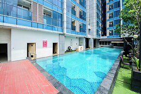 Homey And Nice Studio Tamansari The Hive Apartment