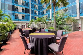 Homey And Nice Studio Tamansari The Hive Apartment