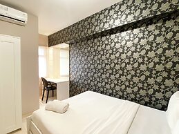 Warm Living And Homey 2Br At Springlake Summarecon Bekasi Apartment