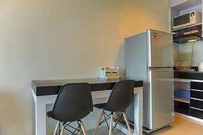 Simply Look And Cozy 1Br Gp Plaza Apartment