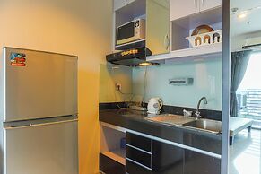 Simply Look And Cozy 1Br Gp Plaza Apartment