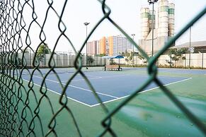 Homey And Wonderful Studio At West Vista Apartment