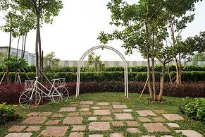 Homey And Wonderful Studio At West Vista Apartment