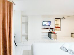 Good And Restful Studio (No Kitchen) At Sentraland Medan Apartment