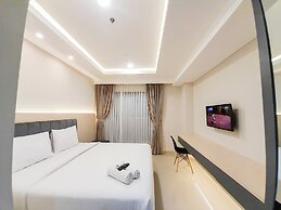Modern Look And Comfortable Studio At Patraland Amarta Apartment