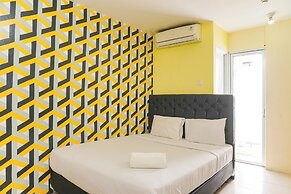 Best Deal And Homey Studio Bassura City Apartment