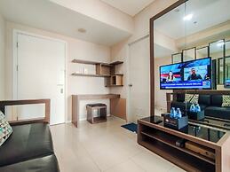 Minimalism Designed 1Br Apartment At Parahyangan Residence