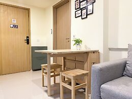 Restful And Cozy Living 2Br Meikarta Apartment