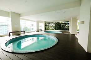 Good Choice And Elegant 2Br Apartment Capitol Park Residence