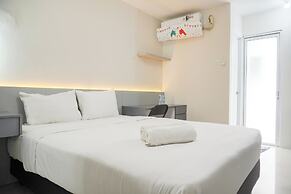 Strategic And Warm Studio At Bassura City Apartment