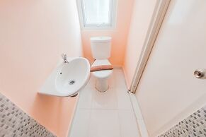 Minimalistic Studio (No Kitchen) Apartment Aeropolis Residence