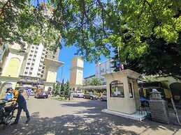 Best Deal And Comfy 1Br Apartment Gateway Ahmad Yani Cicadas