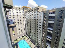 Best Deal And Comfy 1Br Apartment Gateway Ahmad Yani Cicadas