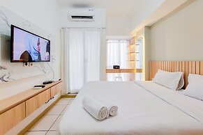 Modern Look Studio Apartment At M-Town Residence