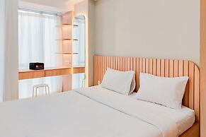 Modern Look Studio Apartment At M-Town Residence