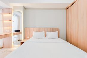 Modern Look Studio Apartment At M-Town Residence