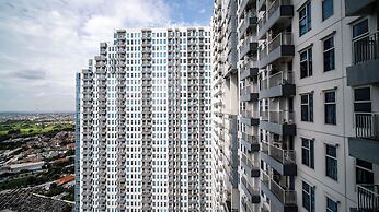 Simple And Homey 2Br At Benson Supermall Mansion Apartment