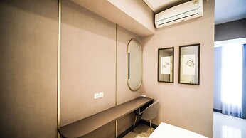 Simple And Homey 2Br At Benson Supermall Mansion Apartment