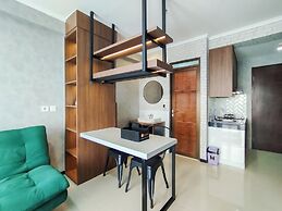 Cozy Industrial Designed 2Br At Gateway Pasteur Apartment