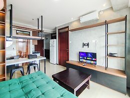Cozy Industrial Designed 2Br At Gateway Pasteur Apartment