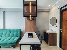 Cozy Industrial Designed 2Br At Gateway Pasteur Apartment